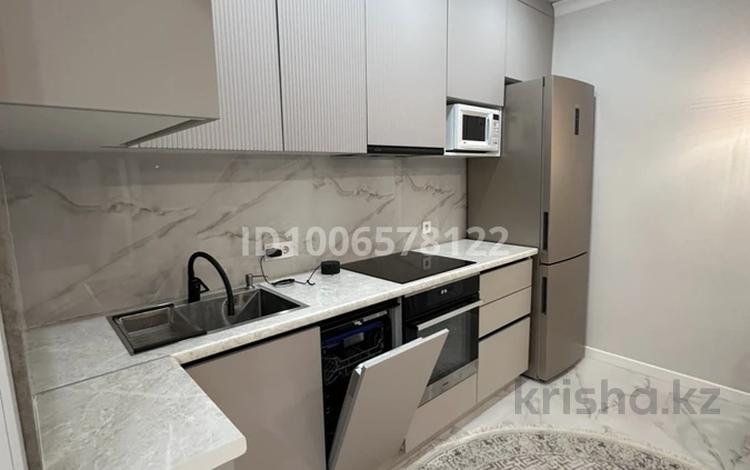 2-комнатная квартира · 44 м² · 4/12 этаж, Тауелсиздик 25 за 300 000 ₸ в Астане, Алматы р-н — фото 2