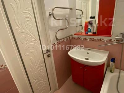 2-комнатная квартира · 57 м² · 5/5 этаж, мкр Шанхай, Т.Рыскулова 12 за 11.5 млн 〒 в Актобе