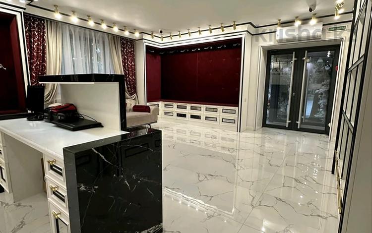 Свободное назначение, магазины и бутики · 50 м² за 800 000 ₸ в Алматы, Алмалинский р-н — фото 2