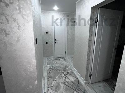 4-комнатная квартира · 74.9 м² · 5/6 этаж, Центральный 55 за 30.6 млн 〒 в Кокшетау