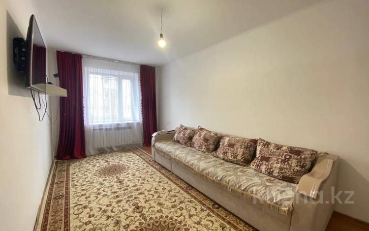 4-бөлмелі пәтер, 85 м², 1/5 қабат, Пришахтинск, кемеровская 97, бағасы: 20.8 млн 〒 в Караганде, Алихана Бокейханова р-н — фото 2