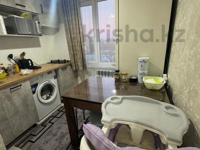 2-бөлмелі пәтер · 44 м² · 4/5 қабат, Самал 34, бағасы: 17.3 млн ₸ в Талдыкоргане, мкр Самал