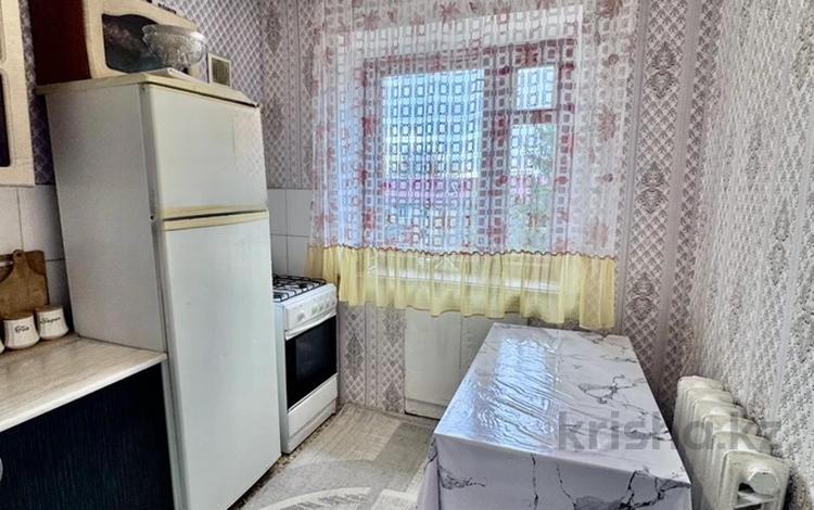 1-комнатная квартира · 32 м² · 5/5 этаж, Жукова — Площадь Маметова за 9.3 млн ₸ в Уральске — фото 2