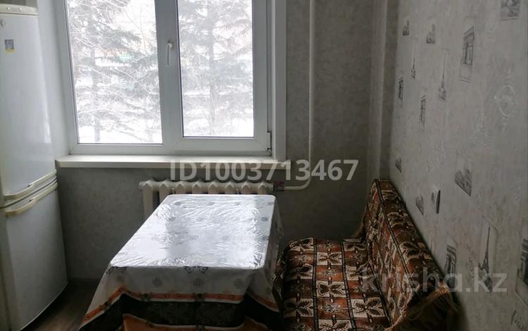 1-комнатная квартира · 34 м² · 2/5 этаж, Бурова 8 за 140 000 〒 в Усть-Каменогорске, Ульбинский — фото 3