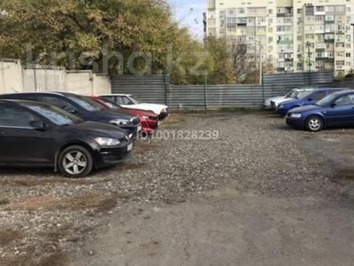 Аренда гаражей и паркингов в Алматы: Паркинг · 20 м² · Си Синхая 1 — Жарокова за 15 000 〒 Паркинг · 20 м² · Си Синхая 1 — Жарокова за 15 000 〒 в Алматы, Бостандыкский р-н