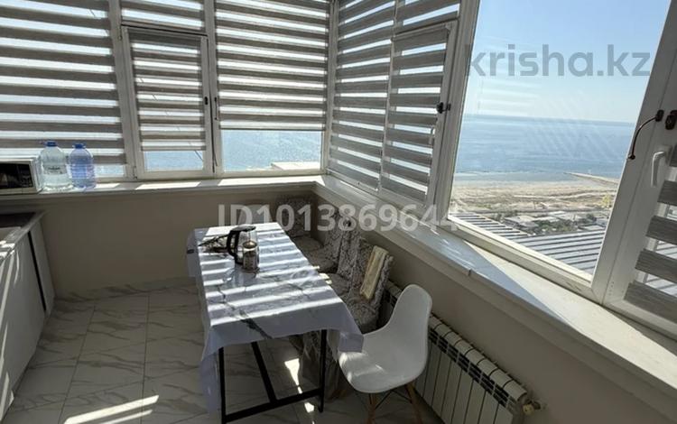 4-комнатная квартира · 140 м² · 19/19 этаж, 7-й мкр, Мкр.7а 20 за 50 000 ₸ в Актау — фото 15