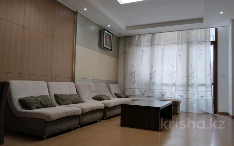 2-бөлмелі пәтер · 76 м² · 20/32 қабат, Кошкарбаева 2, бағасы: 299 000 ₸ в Астане, Сарайшык р-н — фото 23