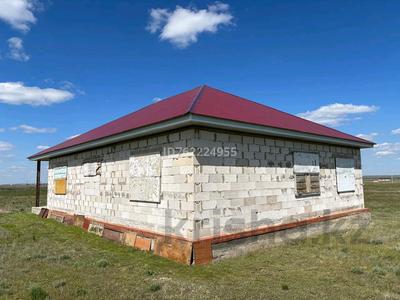 Отдельный дом · 5 комнат · 200 м² · 10 сот., мкр 41-й разъезд, Мкр 41-й разъезд за 11.9 млн 〒 в Актобе