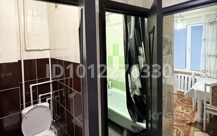 3-комнатная квартира · 75 м² · 4/5 этаж, мкр 5 92 — Тургенева за 210 000 ₸ в Актобе — фото 2