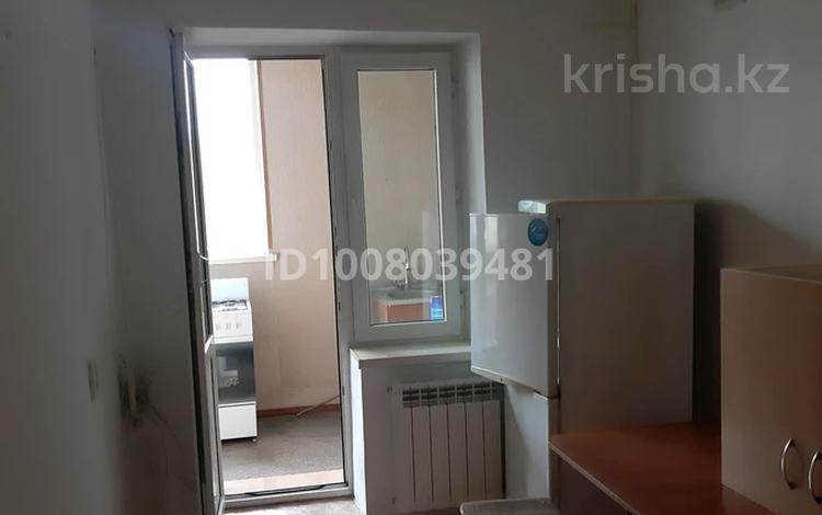 2-бөлмелі пәтер · 54 м² · 4/5 қабат, Байзак батыра — Возле садика, бағасы: 18 млн ₸ в Таразе — фото 2