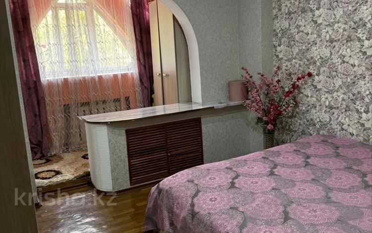 2-комнатная квартира · 60 м² · 1/9 этаж, мкр Аксай-2 за 39.4 млн ₸ в Алматы, Ауэзовский р-н — фото 2