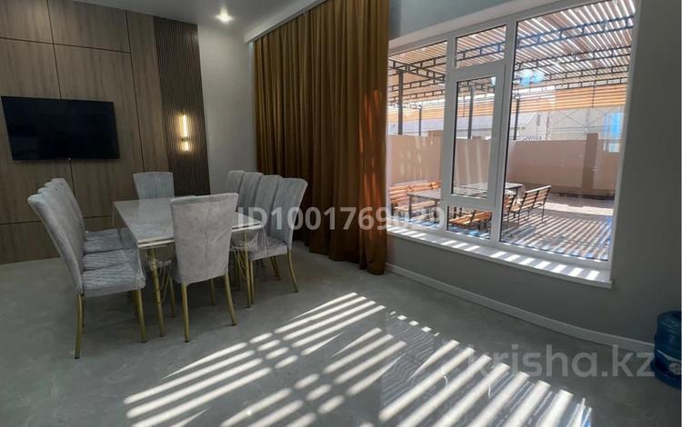 Жеке үй · 4 бөлме · 100 м², База отдыха “Золотое Солнышка”, бағасы: 70 000 〒 в Актау — фото 3