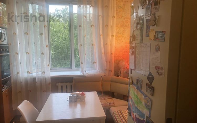 2-бөлмелі пәтер · 54 м² · 4/4 қабат, Тулебаева 65 — Баня Арасан, бағасы: 350 000 ₸ в Алматы, Медеуский р-н — фото 2