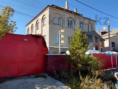 Отдельный дом · 6 комнат · 603 м² · 14 сот., мкр Кунгей 90 за 85 млн 〒 в Караганде, Казыбек би р-н