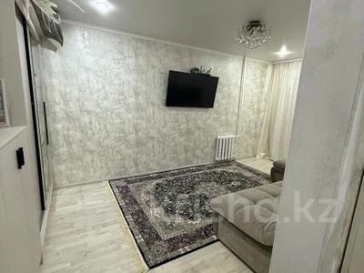 1-бөлмелі пәтер · 38 м² · 2/6 қабат, Набережная 51, бағасы: 9 млн ₸ в Аксу