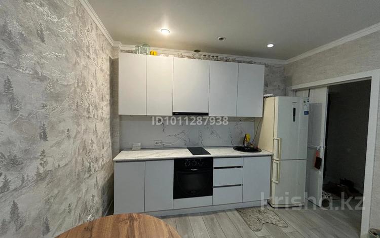 2-бөлмелі пәтер · 41 м² · 7/9 қабат, Караменде би Шакаулы 7, бағасы: 175 000 ₸ в Астане, Сарыарка р-н — фото 2