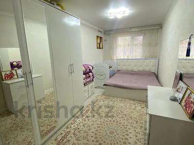 2-бөлмелі пәтер · 46 м² · 2/5 қабат, мкр 5, есет батыра, бағасы: 13.5 млн ₸ в Актобе