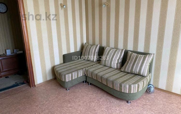 4-комнатная квартира · 100.8 м² · 4/6 этаж, Желтоксан 35 за 22 млн 〒 в Аксу — фото 2