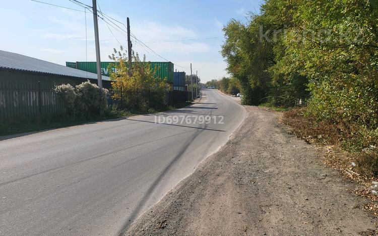 Өнеркәсіптік база · 2.5 сотық, Жерұйық бывшая Калинина 167, бағасы: 300 000 ₸ в  — фото 2