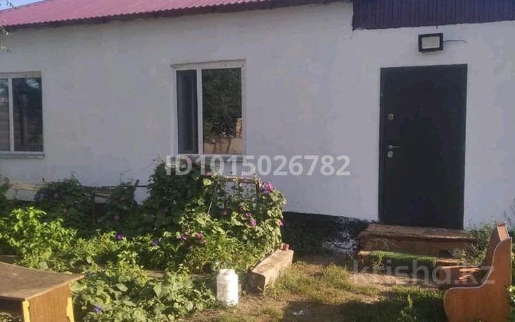 4-бөлмелі пәтер · 140 м² · 3/3 қабат, Макаренко — Победа, бағасы: 20 млн ₸ в Есиль — фото 2