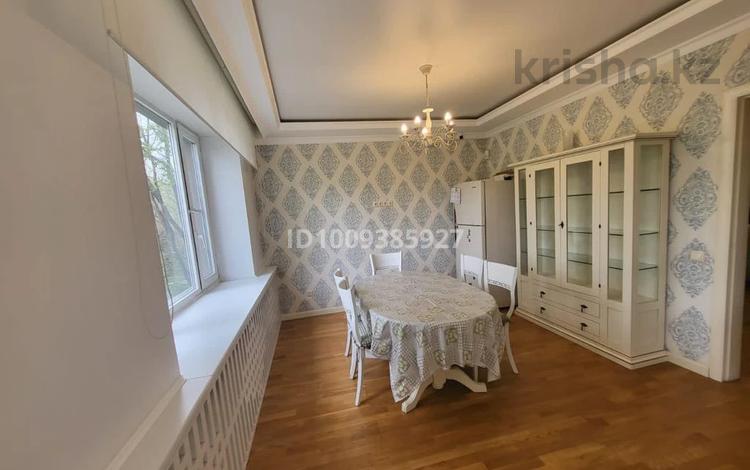 3-комнатная квартира · 105 м² · 3/5 этаж, Уалиханова 115 — Кабанбай батыра- Кунаева за 130 млн ₸ в Алматы, Медеуский р-н — фото 2