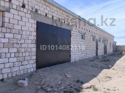 Дача · 4 комнаты · 240 м² · 2000 сот., Жулдыз 27 коше 302/304 за 16 млн ₸ в Жанаозен