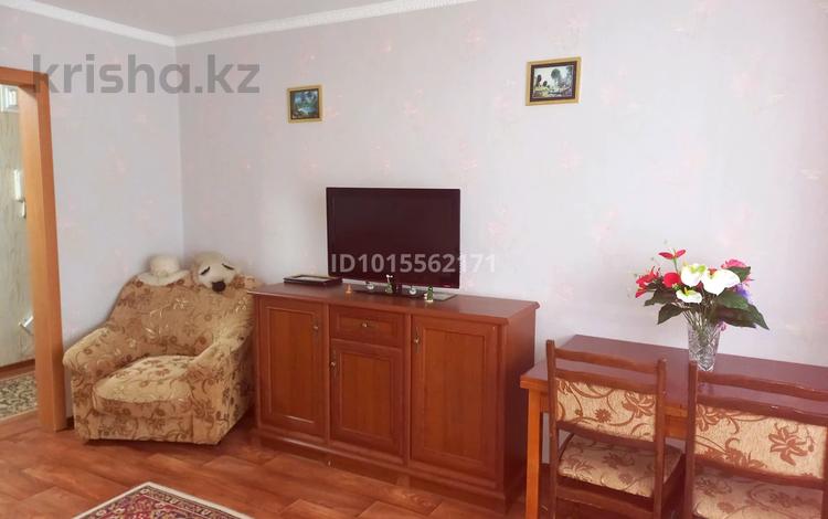 2-бөлмелі пәтер · 55 м² · 1/9 қабат, Лермантова 123 — 5 школа,парк Афганцев,р-н Ласточки, бағасы: 20 млн ₸ в Павлодаре — фото 2