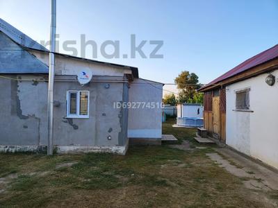 Отдельный дом • 4 комнаты • 100 м² • 7.5 сот., Жамбыл 45 за 12 млн 〒 в Аксае