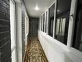 3-бөлмелі пәтер · 74 м² · 2/5 қабат, К.Аманжолова 49/1 — Остановка Гагарина, бағасы: 25 000 ₸ в Уральске — фото 16