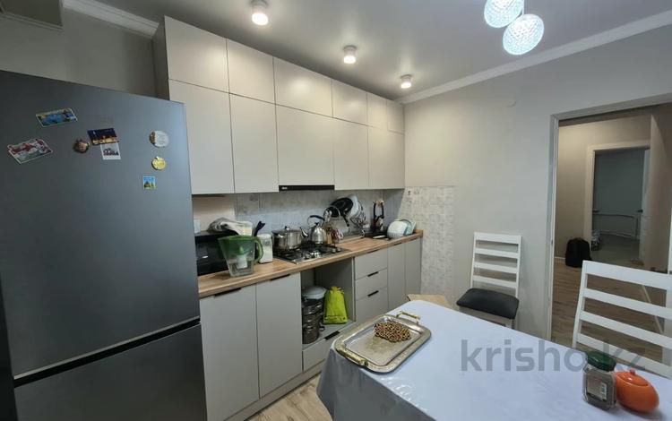 3-бөлмелі пәтер · 70 м² · 5/5 қабат, Аксай 2 — Толе би, бағасы: 38 млн ₸ в Алматы, Ауэзовский р-н — фото 7