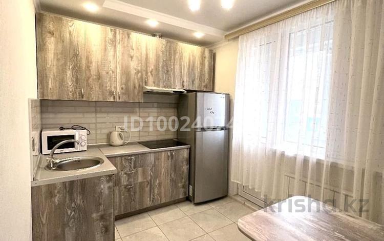 2-бөлмелі пәтер · 56 м² · 12/12 қабат, мкр Акбулак, 1-я улица 43, бағасы: 34 млн ₸ в Алматы, Алатауский р-н — фото 2