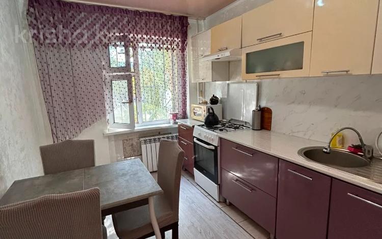 3-комнатная квартира · 60 м² · 1/5 этаж, Братьев Жубановых за 18 млн ₸ в Актобе — фото 6