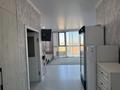 2-комнатная квартира · 55.6 м² · 15/20 этаж, дюсембекова 44/2 за 27.5 млн ₸ в Караганде, Казыбек би р-н — фото 3