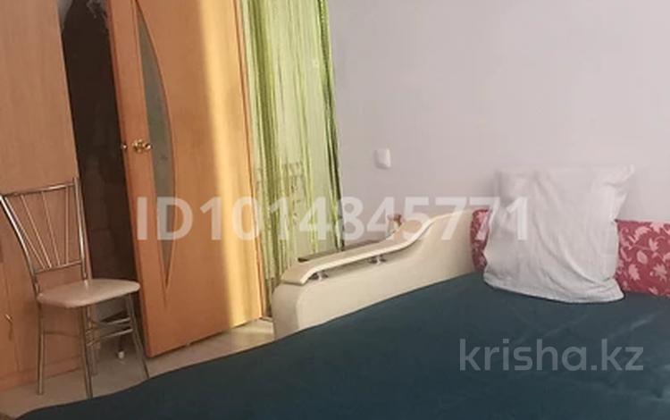 1-бөлмелі пәтер · 39 м² · 1/9 қабат, Береке ш/а. 30 — Рядом остановка конечная 15 автобус. школа,садик., бағасы: 2 500 ₸ в Атырау, мкр Береке — фото 2