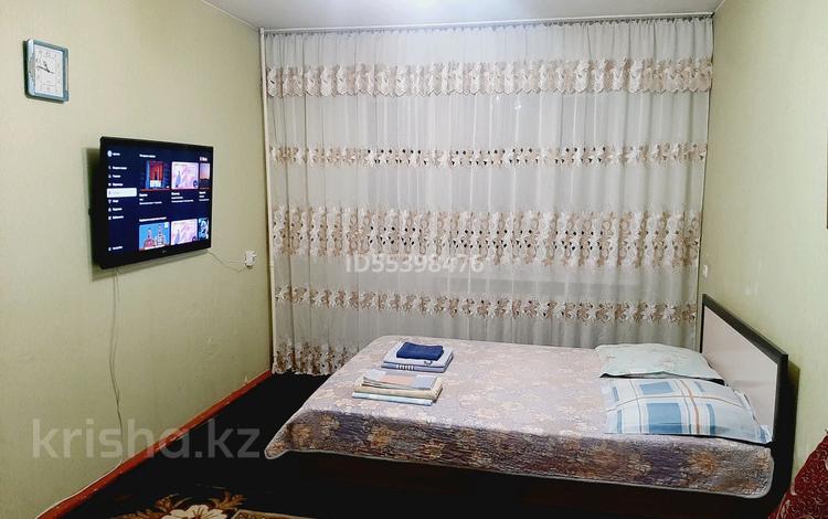 1-комнатная квартира, 34 м², 9/10 этаж посуточно, Торайгырова — Кутузова за 7 000 〒 в Павлодаре — фото 11