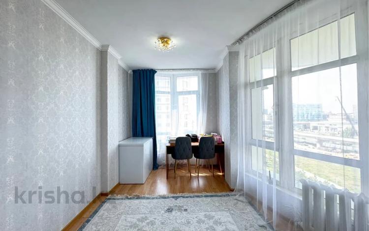 3-комнатная квартира · 80 м² · 4/12 этаж, Кабанбай батыра 40 — Самая горящая цена за 35.5 млн 〒 в Астане, Есильский р-н — фото 9
