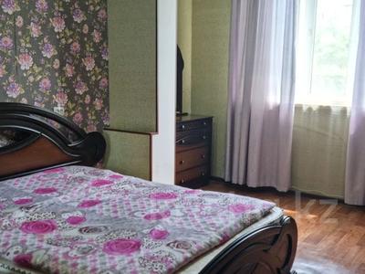 4-бөлмелі пәтер · 90 м² · 5/5 қабат, мкр Сайрам 36 — Мкр Сайрам, бағасы: 180 000 ₸ в Шымкенте, Аль-Фарабийский р-н