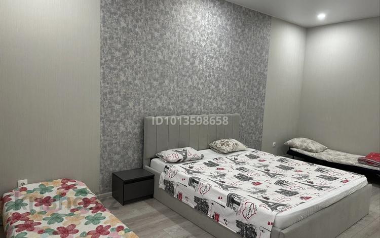 1-комнатная квартира · 50 м² · 1/5 этаж, мкр. Алтын орда 356 за 8 500 ₸ в Актобе — фото 2
