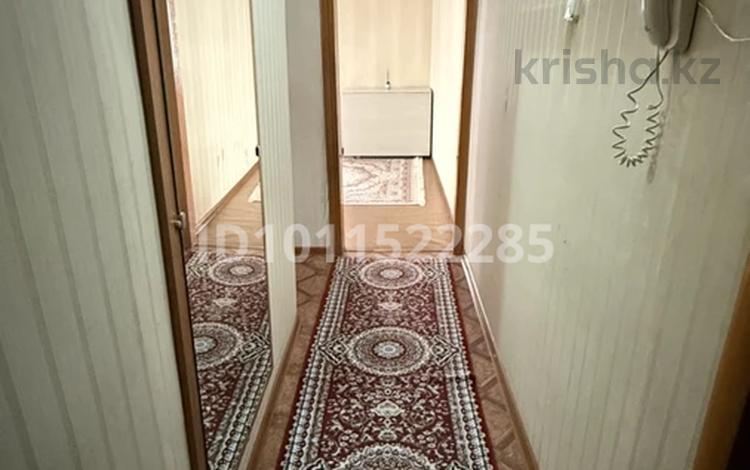 3-комнатная квартира · 48 м² · 2/5 этаж, мкр Юго-Восток, Камали Дюсембекова 65 за 22 млн ₸ в Караганде, Казыбек би р-н — фото 2