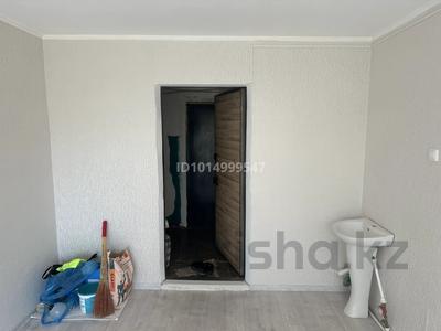 1-комнатная квартира · 18 м² · 4/5 этаж, мкр Шанхай, Рыскулова 59В — За анваром по Рыскулова за 2.6 млн ₸ в Актобе