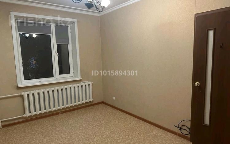 2-бөлмелі пәтер · 53.4 м² · 3/9 қабат, Степной 4 ш/а., мкр Юго-Восток, мкр Степной 4 12 — муканова, бағасы: 21 млн ₸ в Караганде, Казыбек би р-н — фото 2