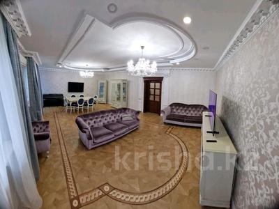 5-бөлмелі пәтер · 260 м² · 9/10 қабат · ай сайын, Луганского — Сатпаева, бағасы: 1 млн 〒 в Алматы, Медеуский р-н
