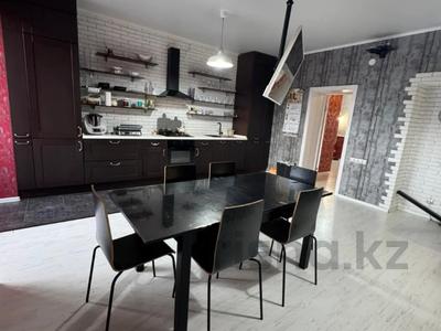 3-комнатная квартира · 124 м² · 7/9 этаж, проспект Санкибай батыра за 48 млн ₸ в Актобе