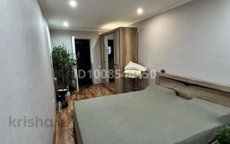 2-бөлмелі пәтер · 45.2 м² · 5/5 қабат, Майкудук, 14й микрорайон 12, бағасы: 14.5 млн ₸ в Караганде, Алихана Бокейханова р-н — фото 2