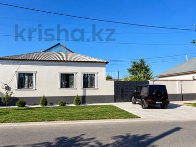 Часть дома · 4 комнаты · 320 м² · 10 сот., Торекулова 3 — Возле Мечети Ходжа Ахмета яссауви 3 дверь с зади рядом Сара комплекс за 26 млн ₸ в Туркестане