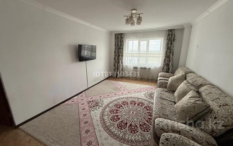 2-комнатная квартира · 70 м² · 12/25 этаж, Микрорайон Байкена Ашимова 22 за 200 000 ₸ в Караганде, Казыбек би р-н — фото 2