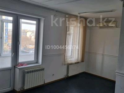 3-комнатная квартира · 126 м² · 3/4 этаж, Абая 63 — Валиханова за 49 млн 〒 в Астане, р-н Байконур