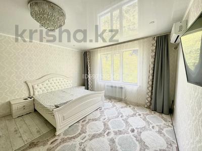 1-комнатная квартира · 40 м² · 7/10 этаж, мкр Кунаева за 2 000 〒 в Уральске