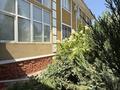 Отдельный дом · 6 комнат · 427 м² · 8 сот., мкр Таугуль-3, Карменова за 2 млн ₸ в Алматы, Ауэзовский р-н