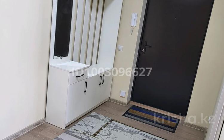 2-бөлмелі пәтер · 65 м² · 4 қабат, Капчагайской трассы 5, бағасы: 240 000 ₸ в Коянкусе — фото 2
